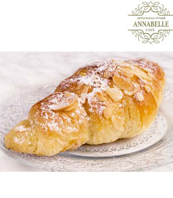 ເອລມອນ ຄົວຊອງ Almond Coissant